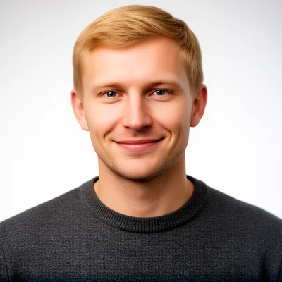 Михаил Николаев